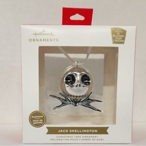 Jack Skellington  HALLMARK THE NIGHTMARE
BEFORE CHRISTMASS
